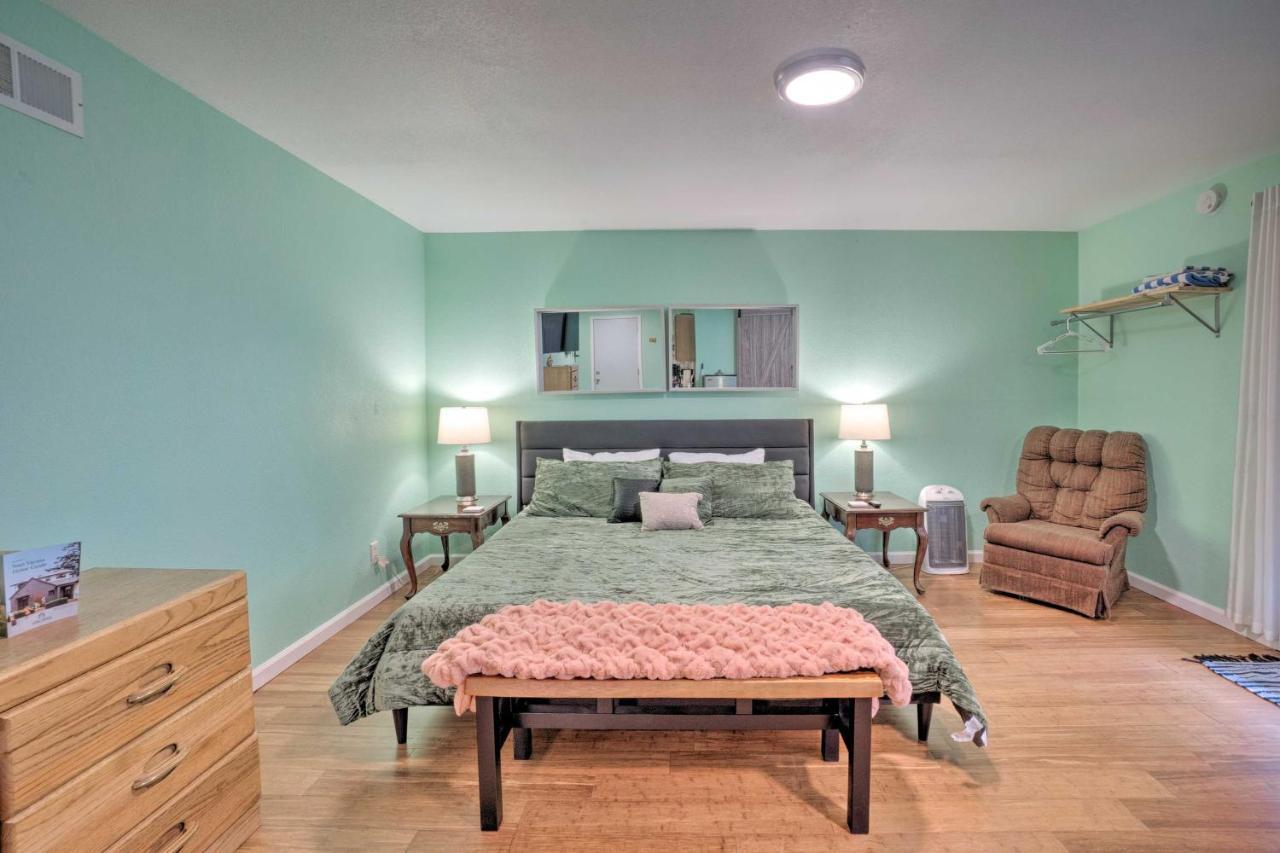 Soothing Studio With Lush Views 2 Mi To Beach! Smith River 외부 사진