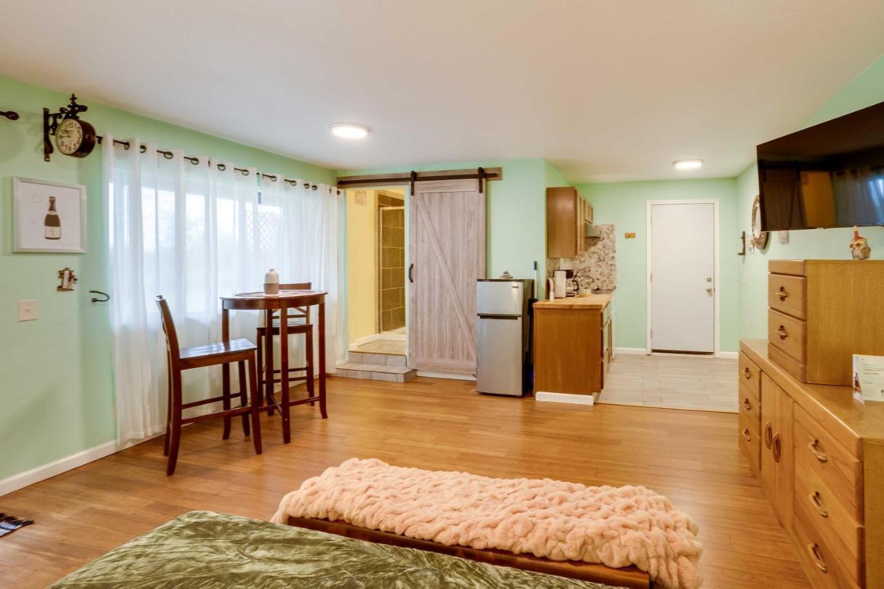 Soothing Studio With Lush Views 2 Mi To Beach! Smith River 외부 사진