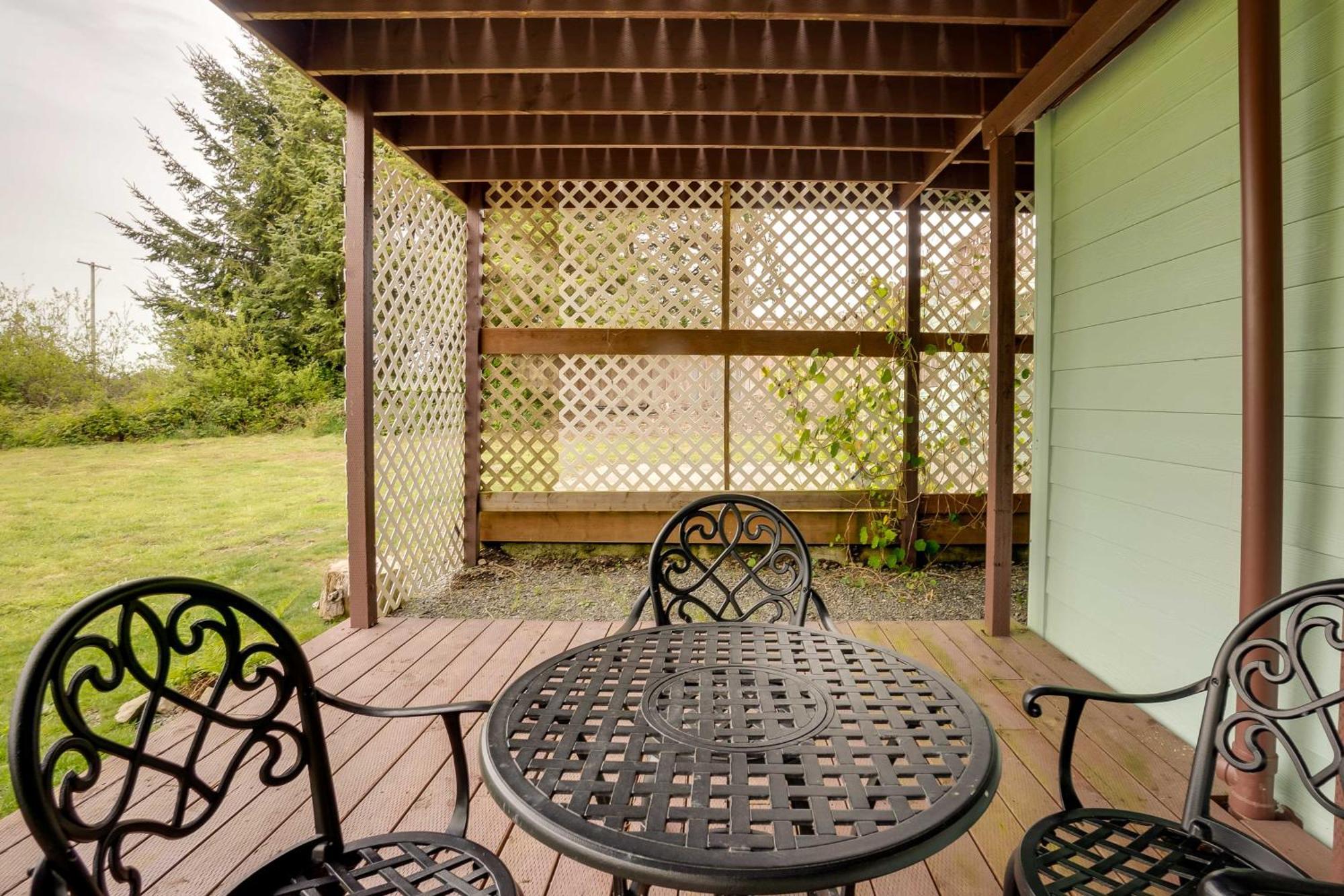 Soothing Studio With Lush Views 2 Mi To Beach! Smith River 외부 사진